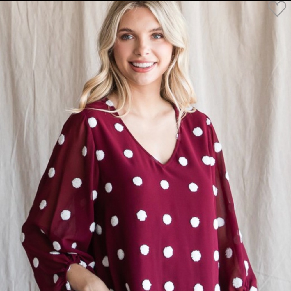 Maroon top with white polka dots 😀